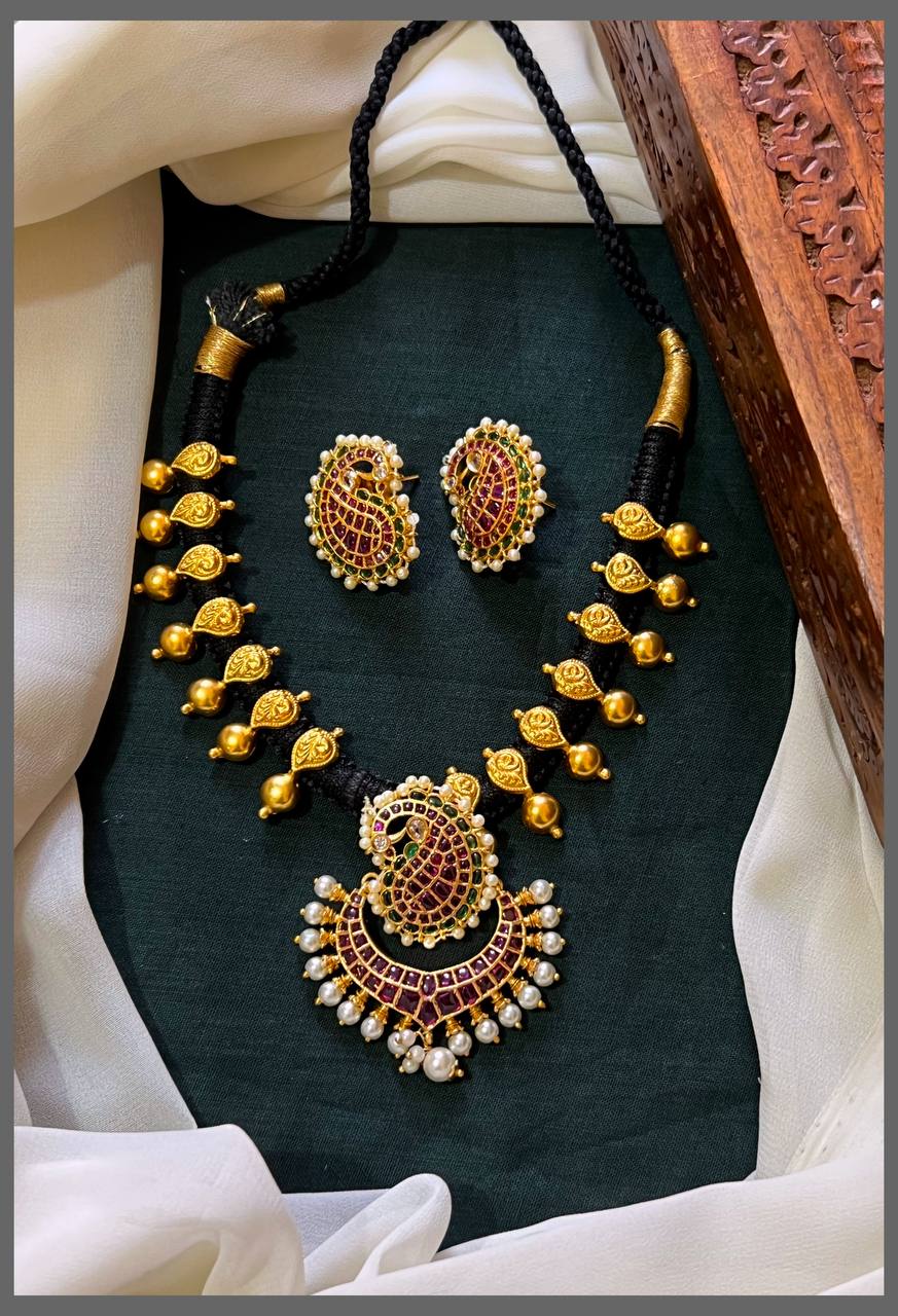 Beautiful Mango Pendant with sides small pendants Necklace in Black Dori - BD0088