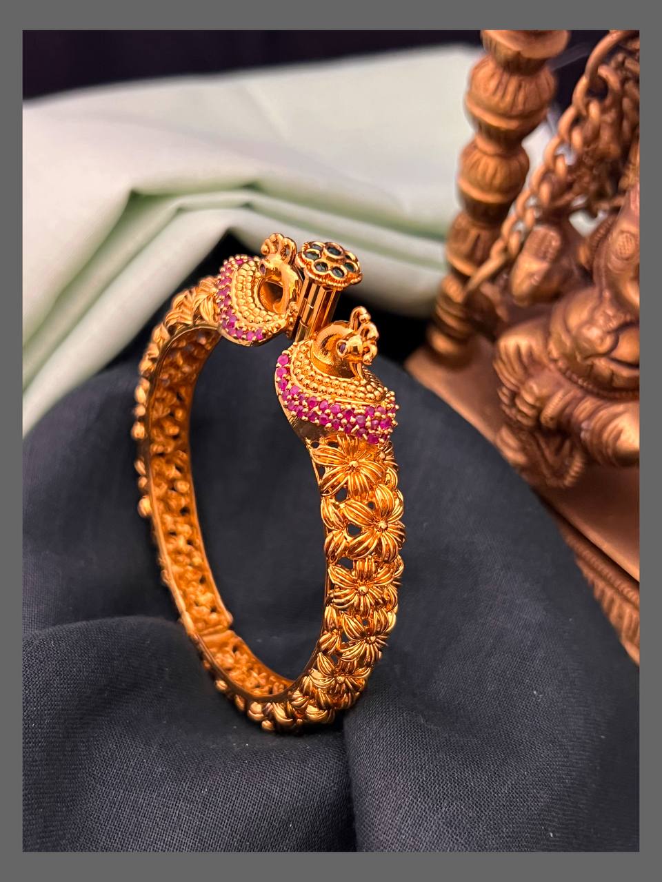 Ruby Peacock Kadaga in Kundan - BG00554