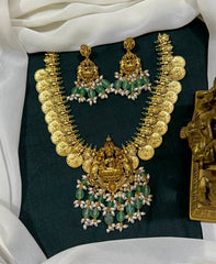 Nakshi Lakshmi Kaasu With Emerald Beads - NN00847