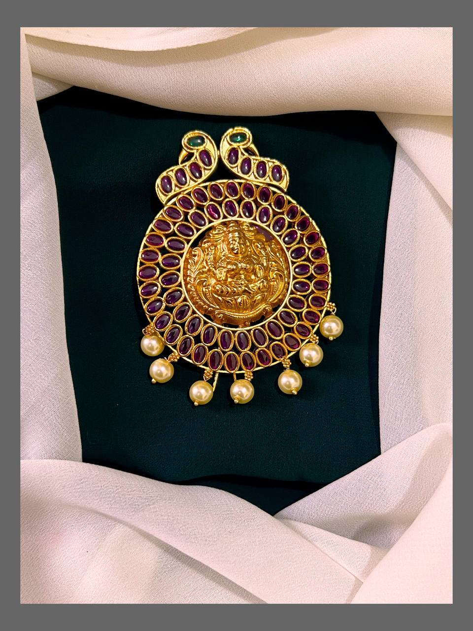 Ruby Jada Billa - HA0059