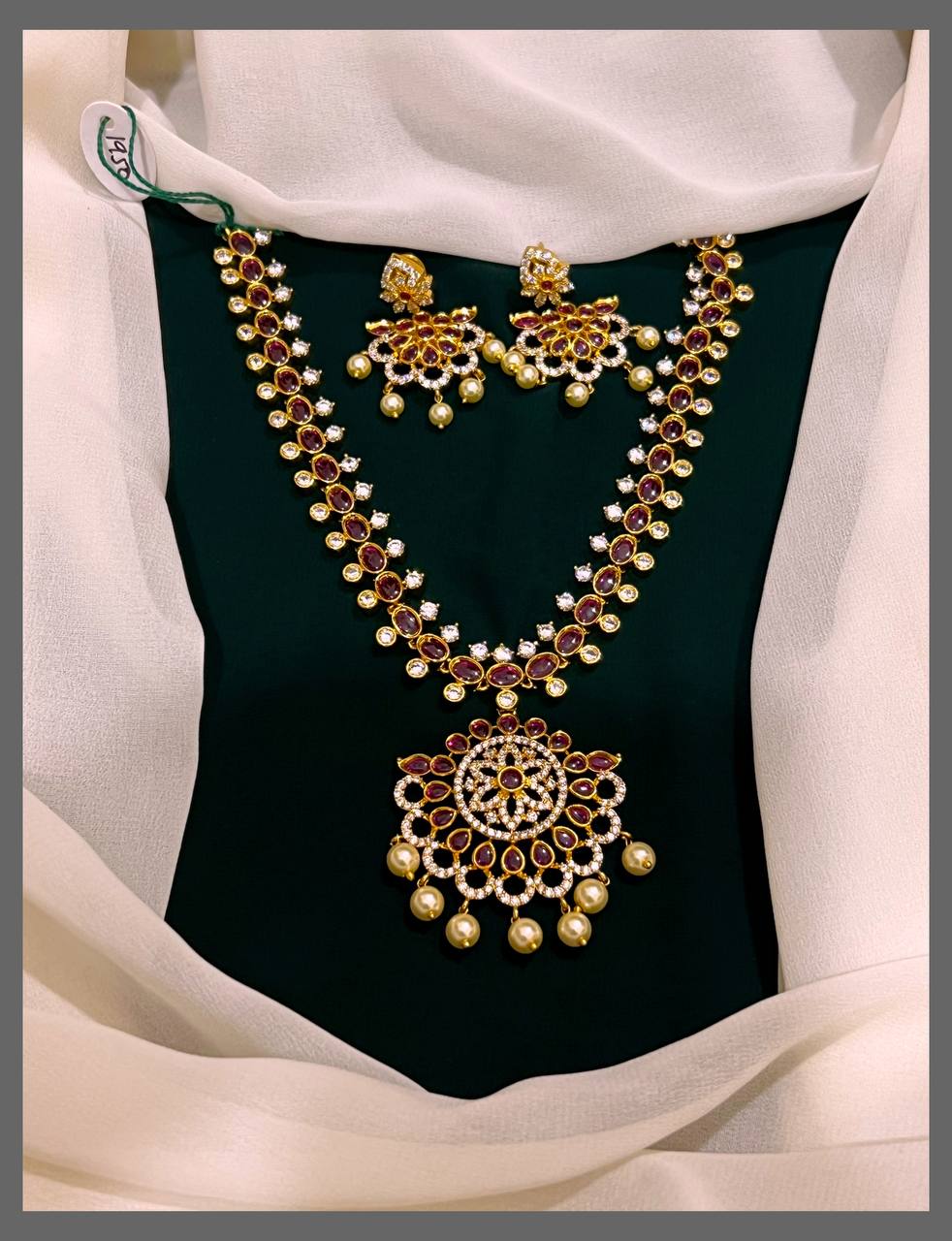 Beautiful Stone Flower Neckalce In Nakshi - NN00295