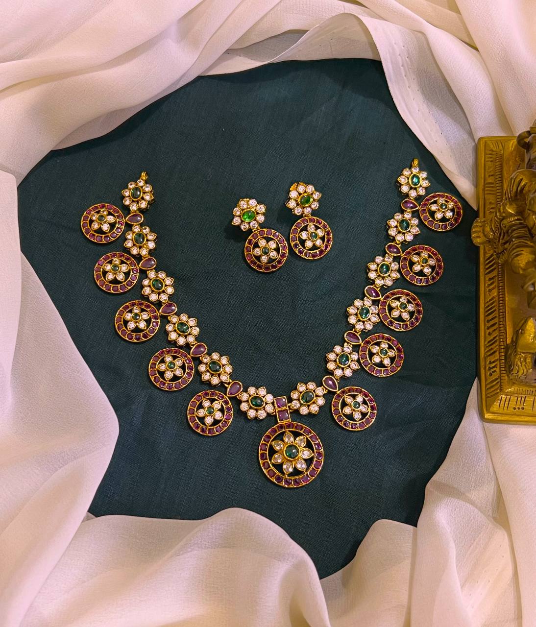 Bottu Nakshi Necklace - NN00525