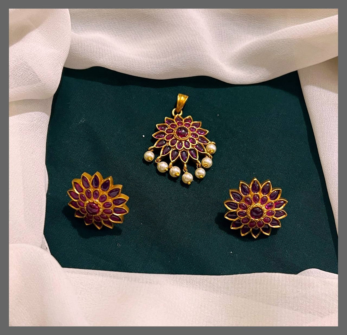 Flower Nakshi Pendent With Earrings - NP0063
