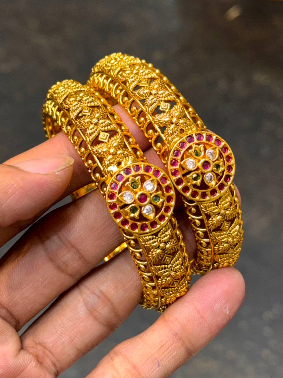 Nakshi Polish Kempu Bangles - BG00715
