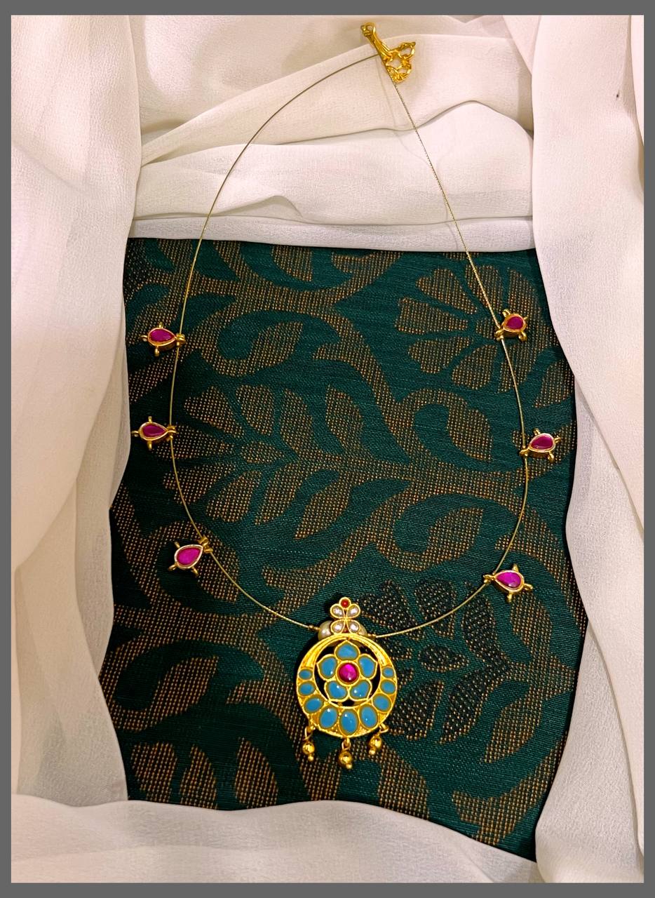 Beautiful Invisible Chain In Kundan - KN00436