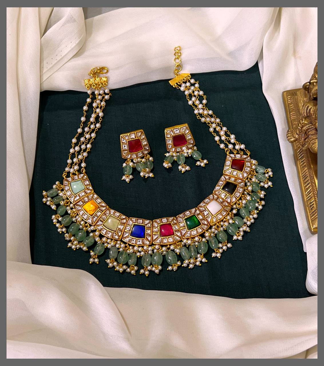 Navarathna Pearl Ser In Jadau WIth Earrings - KN00465