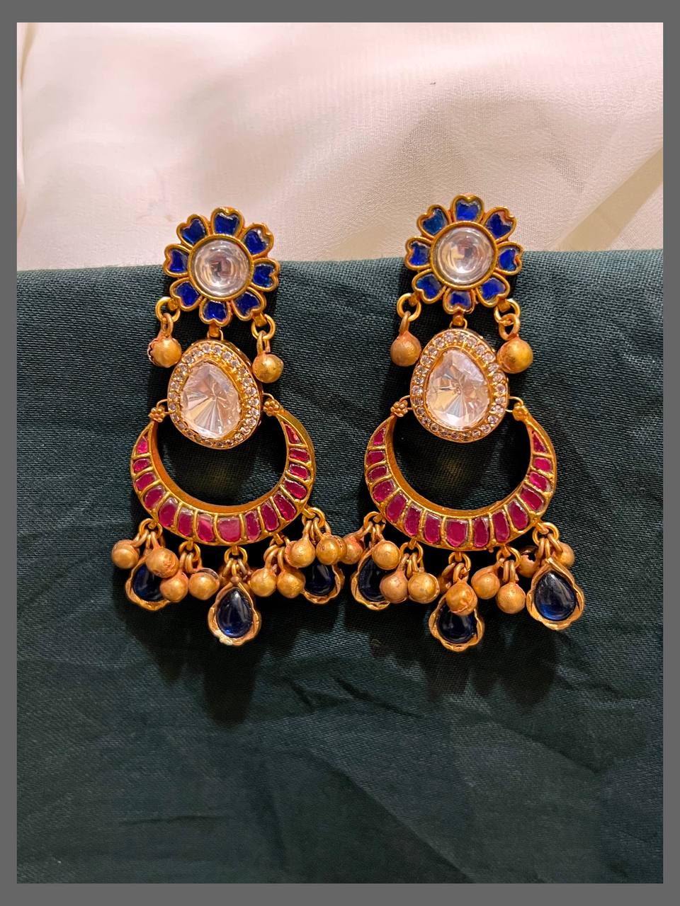 Beautiful Flower with Hanging Earring in Kundan - KE00498