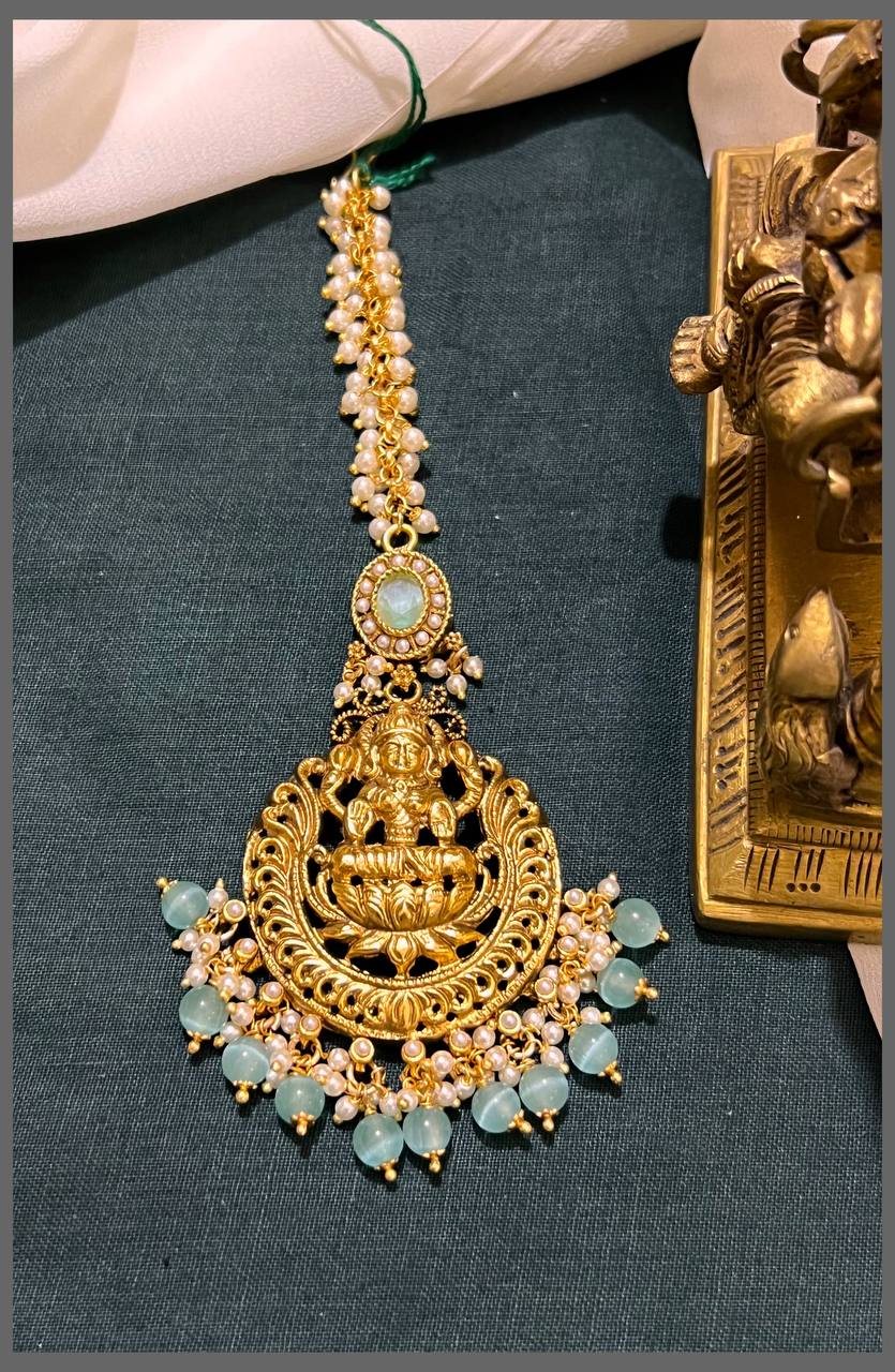 Lakshmi with White Pearl Maang tikka in  Kundan - HA00171