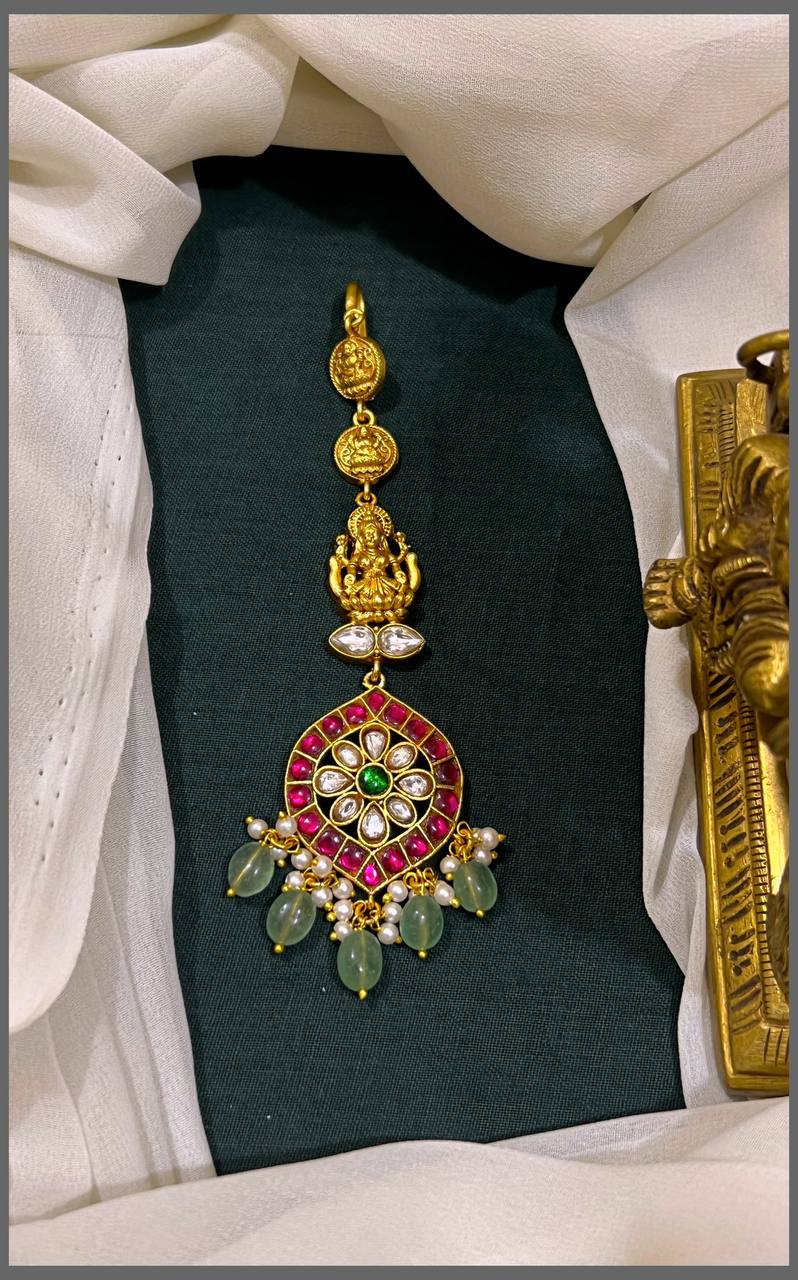 Lakshmi and Flower Maang Tikka With Pearls - HA00172