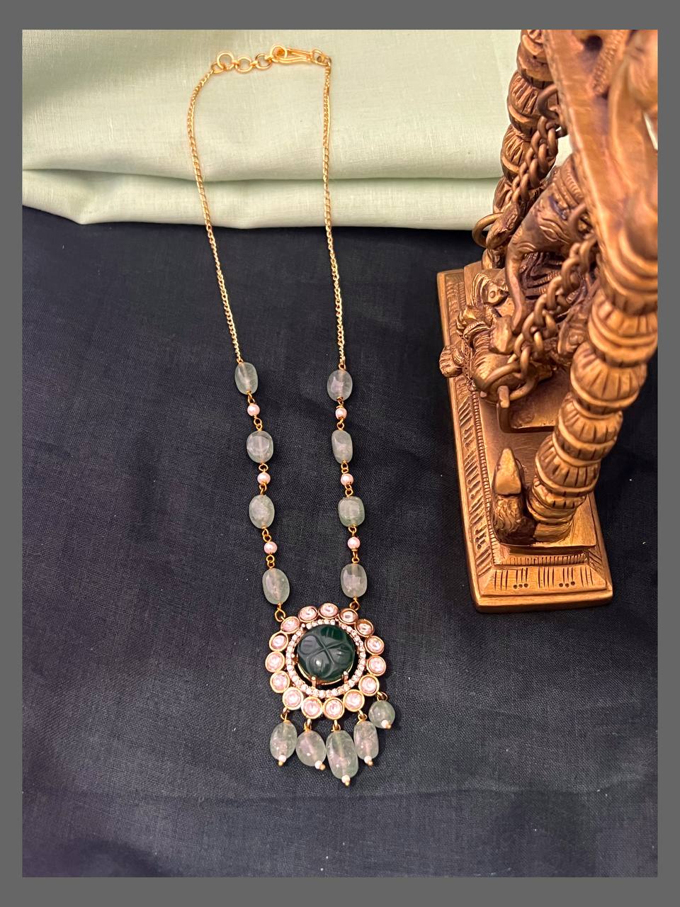Elegant White Flower Stone Pendant Pearl Haram - PB00504
