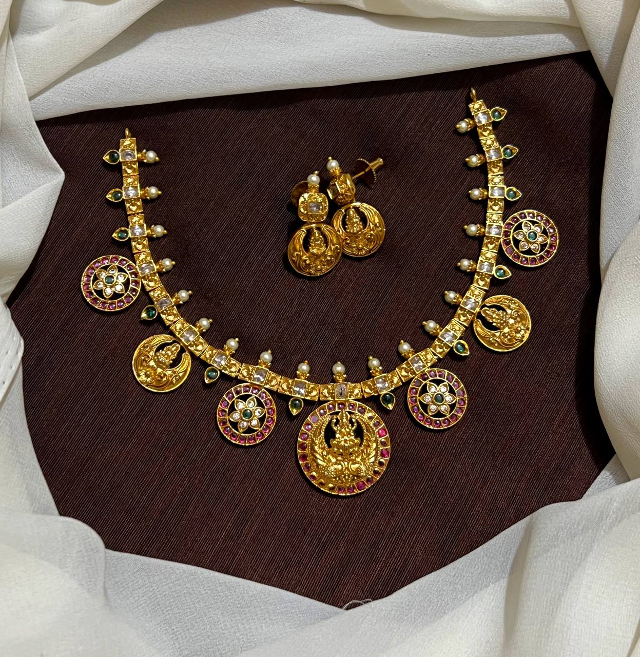 Small Cute Nakshi Kempu Bottu Mala in Nakshi - NN00153