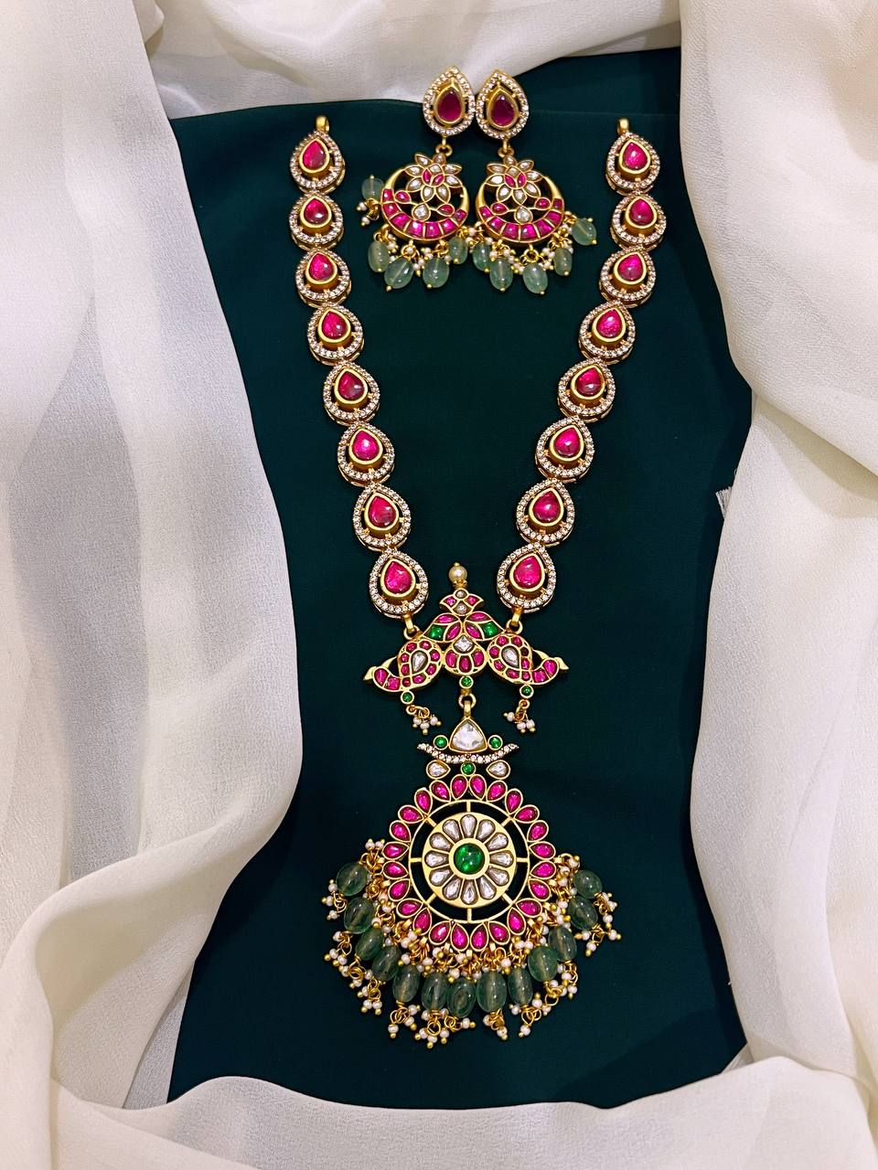 Kundan Flower Pendant Necklace - KN0023