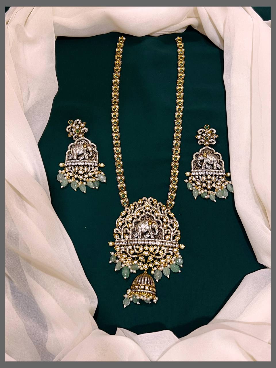 Elephant Victorian Haram - VH0045