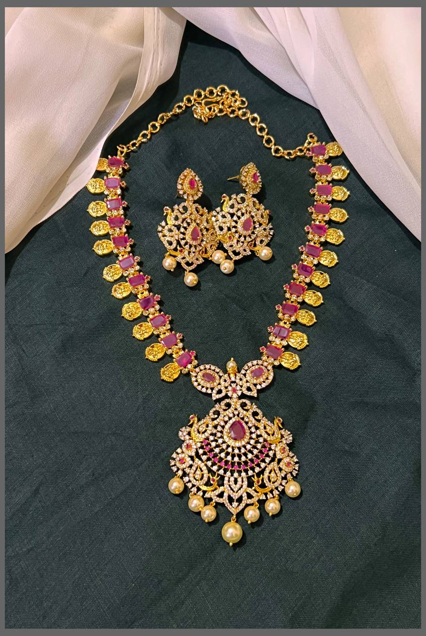 Ruby with Small Kashu Necklace and Flower Pendant in Nakshi - NN00567