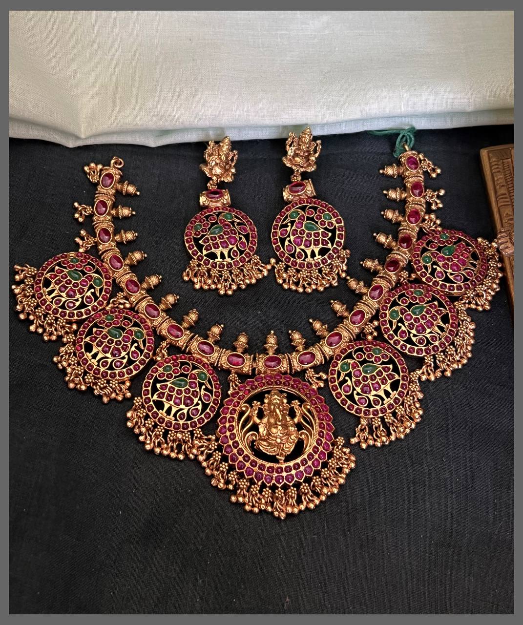 Multi Colour Lord Ganesh with Peacock Pendant Neclace in Nakshi - NN00836