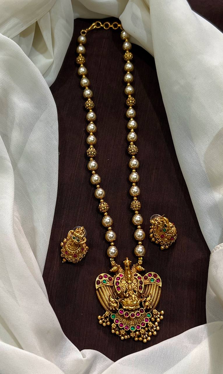 Pendant with Long Mala and jhumki - NH00482