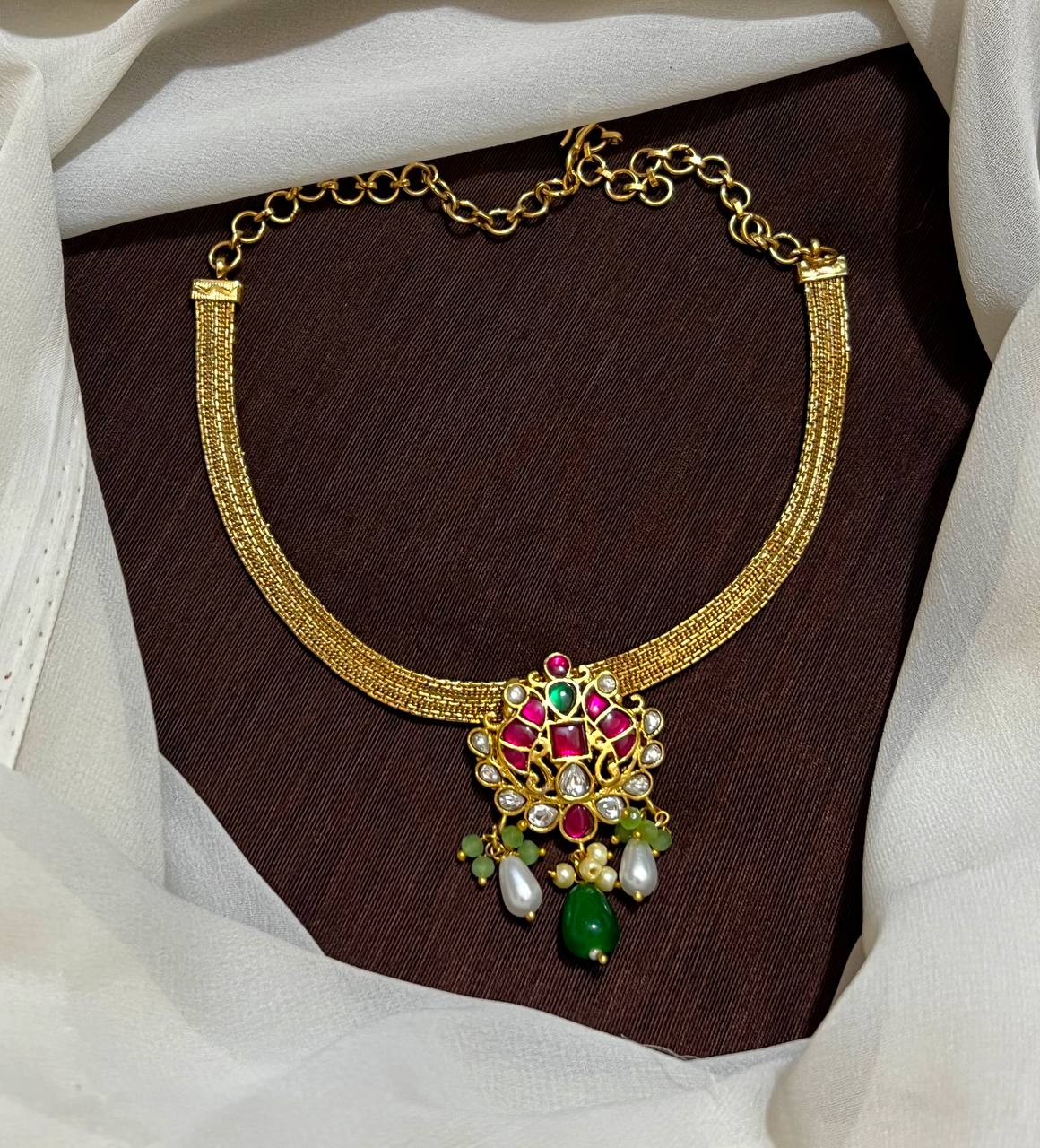 Cute Small Flower Pendant With Nanu - KN0031