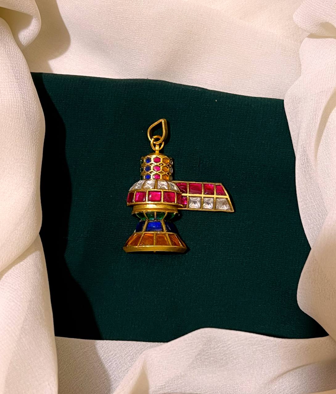 Shivaling Pendent In Kundan - KP00151