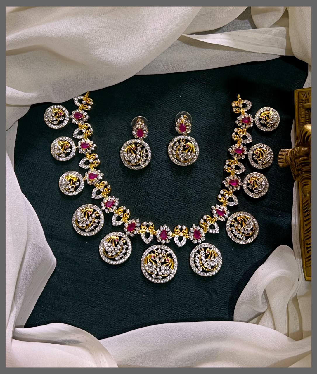 Small Peacock Pendant with  White Stone Necklace in Diamond - DN0061