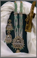 Green and White Pearl Haram With Eleplant Victoria Pendant - PB00467