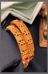 Ruby Stone with flower Bangles in Nakshi - BG00530