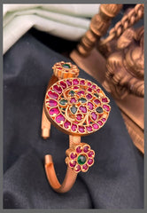 Multi Flower Kadaga in Nakshi - BG00302