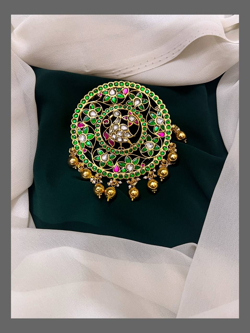 Emerald Peacock and Flower pendent in Kundan - KP00102