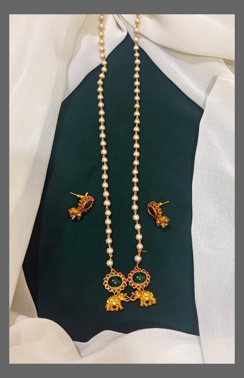 White Pearl Haram With Elephant Pendent - PB00104