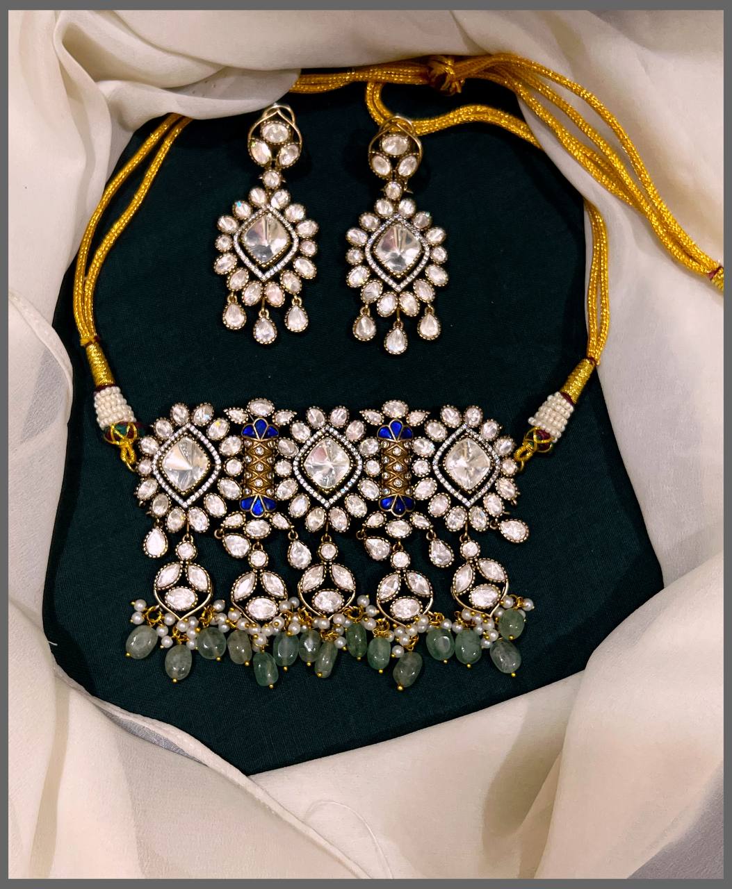 Beautiful White Chokar in Kundan - KN00509