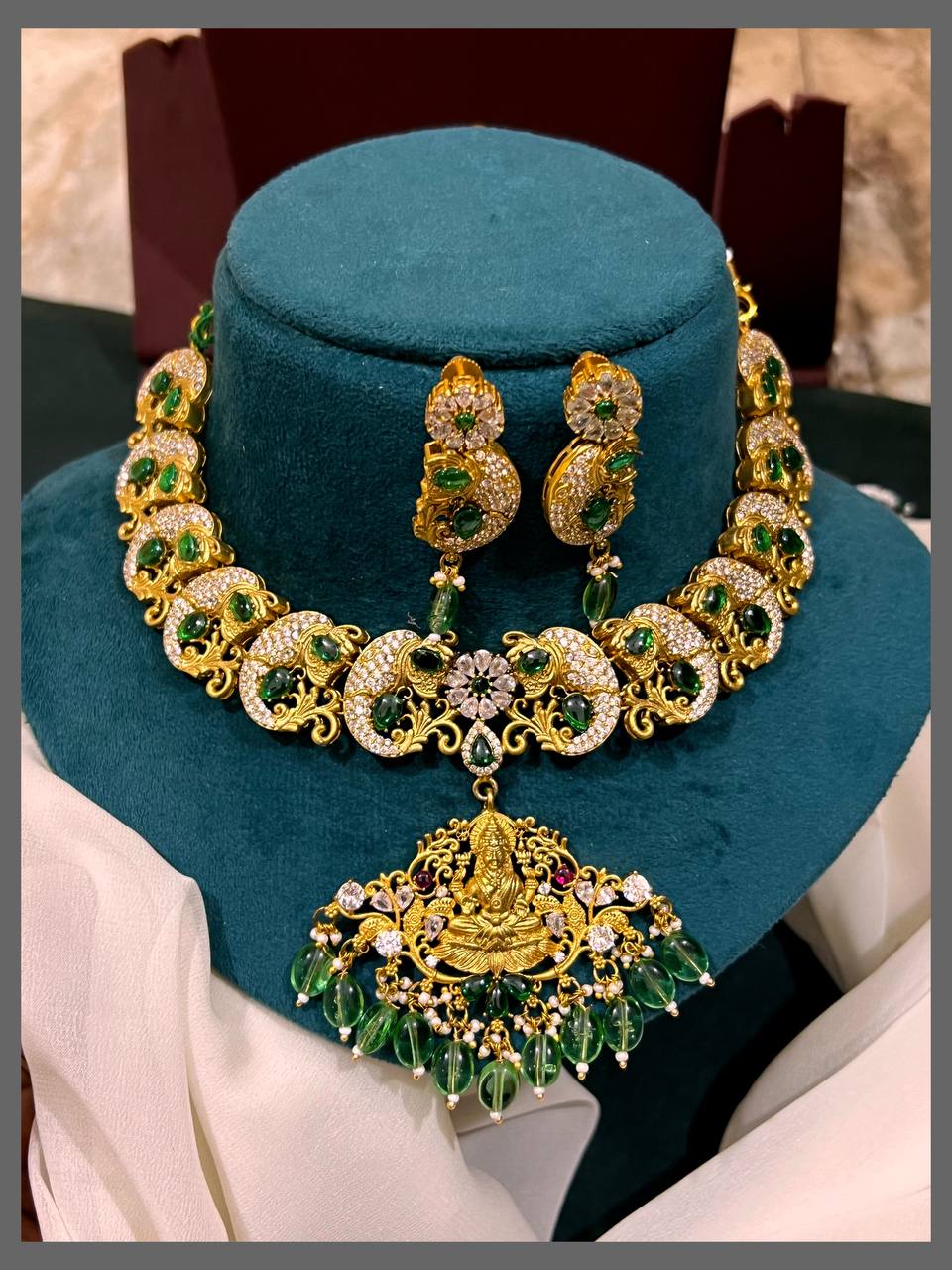 Lakshmi Pendant with White Stone Necklace in Nakshi - NN00609