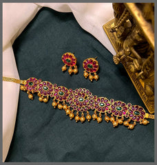 Multicolor Flower Choker In Nakshi - NN00669