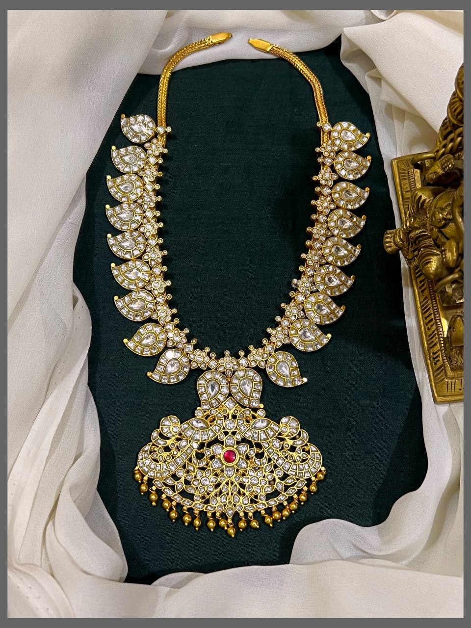 Mango Necklace With Peacock Pendant - KN00540