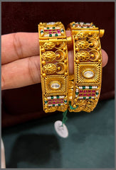Turtle Design Bangle in Kundan - BG00339