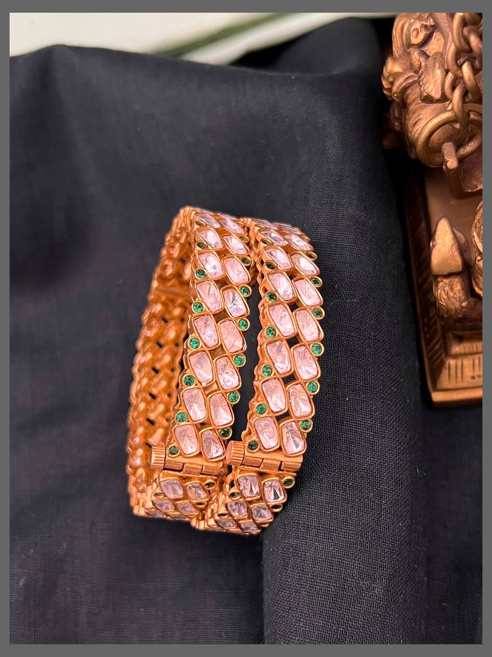 White Stone with Green Mozonite Bangles in Kundan - BG00610