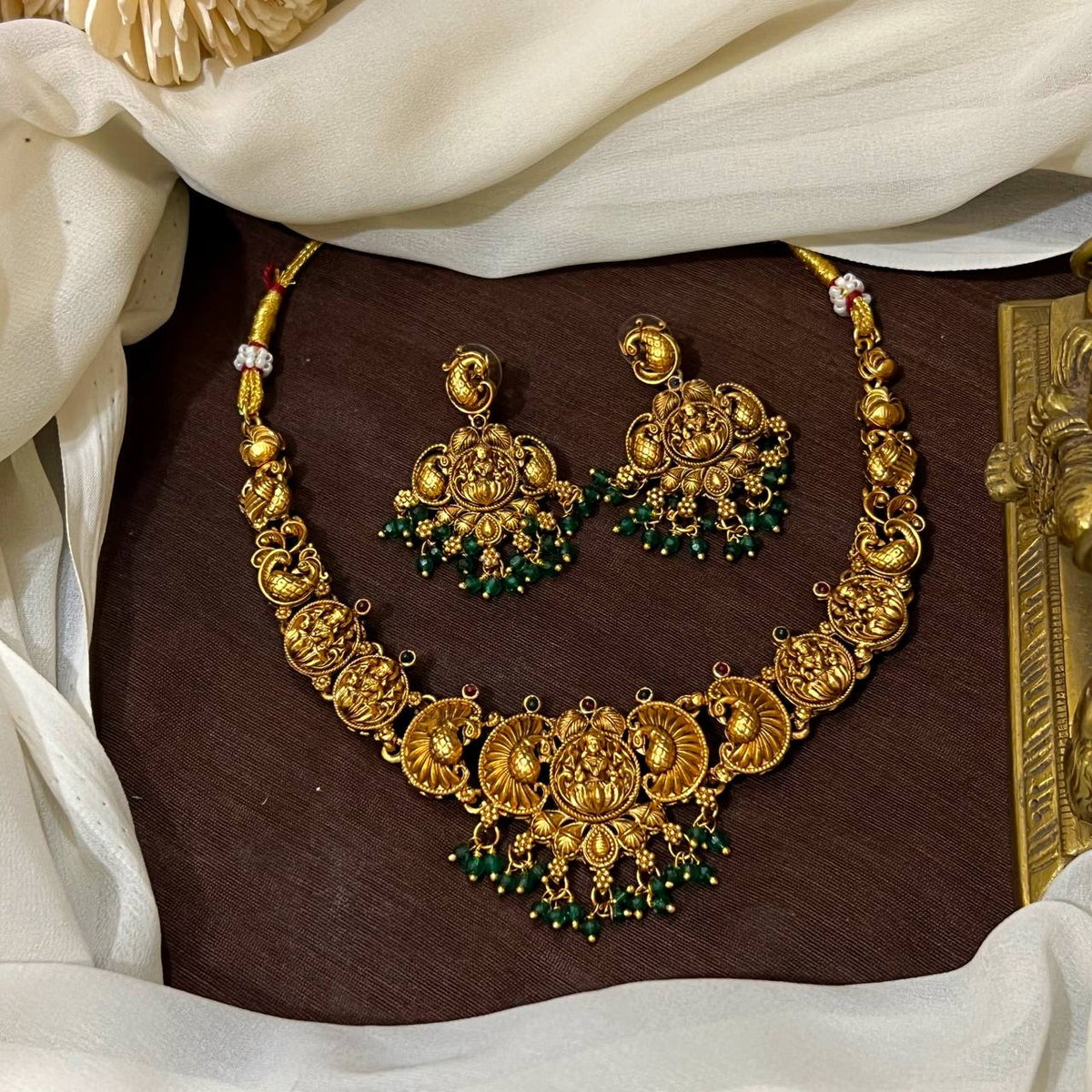 Nakshi Lakshmi Necklace With Emerald Beads - NN00933