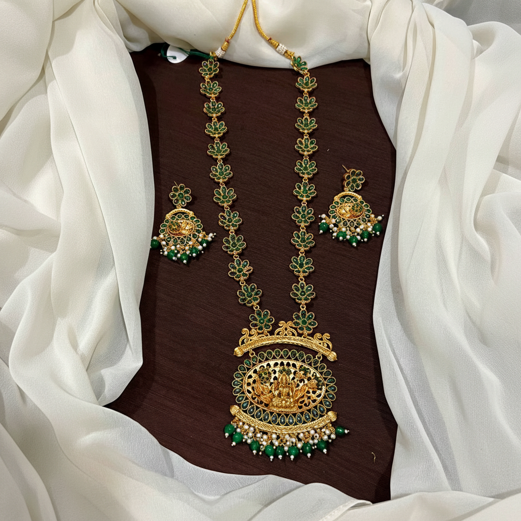 Kempu Flower Pattern Haram With Earrings - NH00466