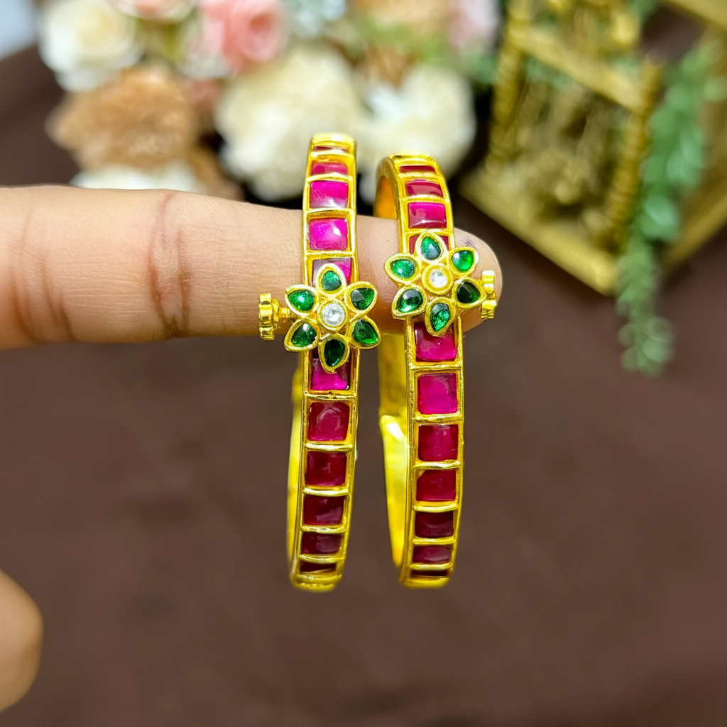 Jadau Screw Openable Single Line Bangle With Flower - BG00650
