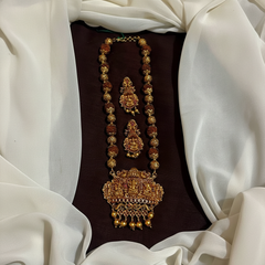 Ganesha Pendant With Rudraksha and Earrings - NH00512