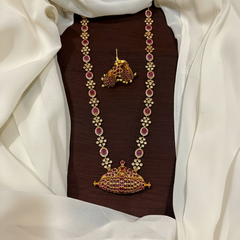 Kempu Stone With White CZ haram and a Designer Pendant - NH00475