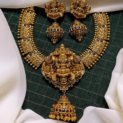 Antique kante with Laxmi Pendant andEarrings - NN0045