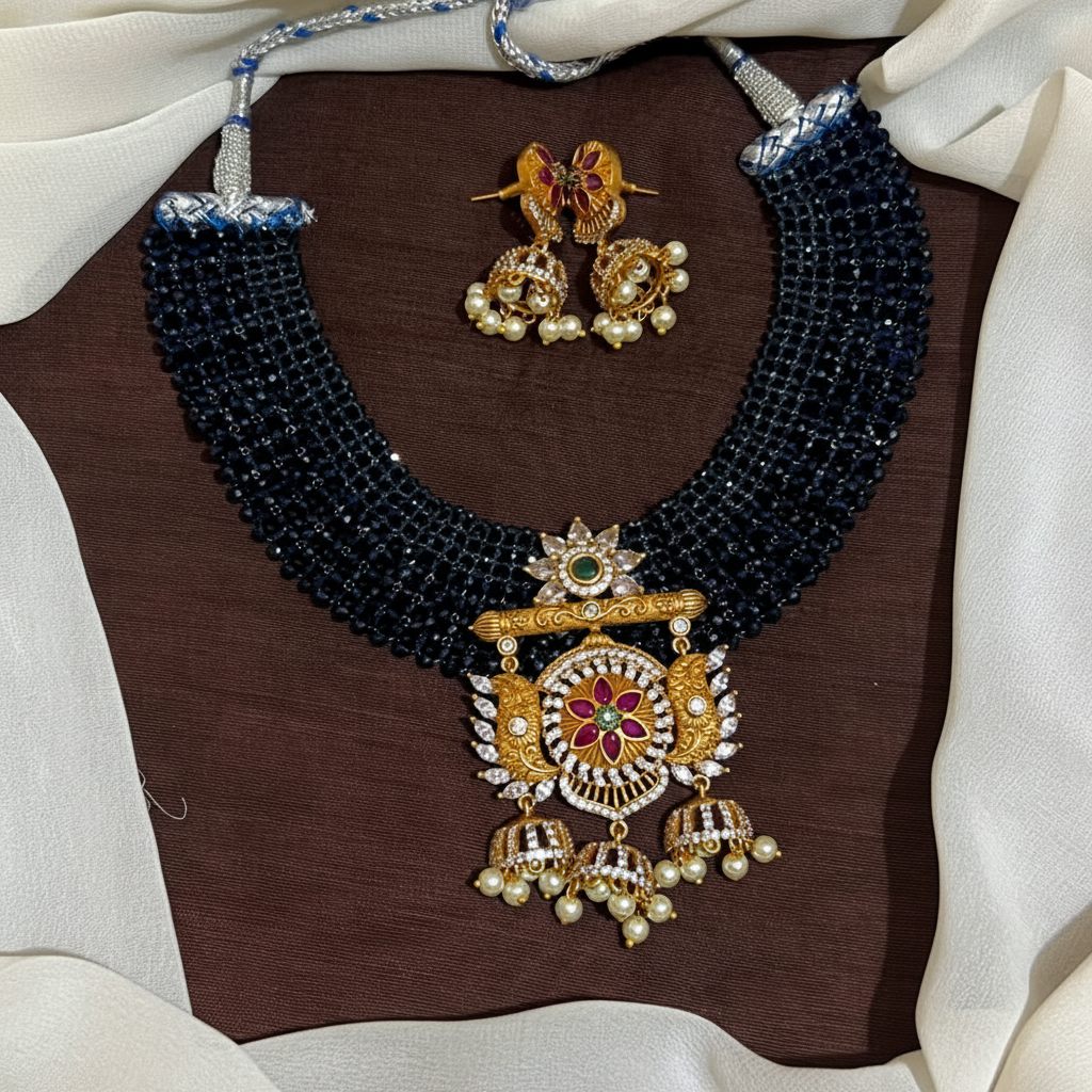 Crystal Beads Hand Made Neckalce With Nakshi Pendant - PB00599