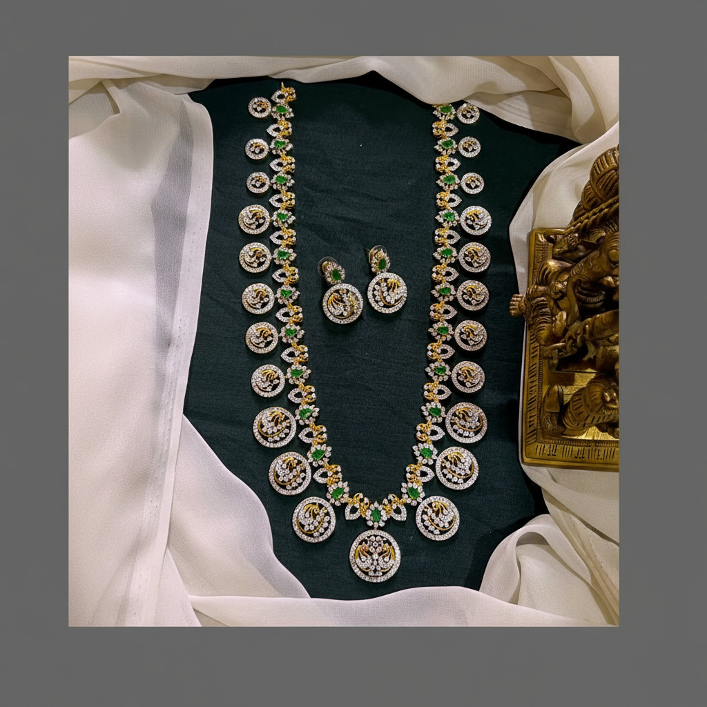Small Peacock Pendant with White Stone Haram in  Diamond - DH0046