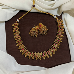 Nakshi Traditional Necklace with Kempu Stones - NN00958