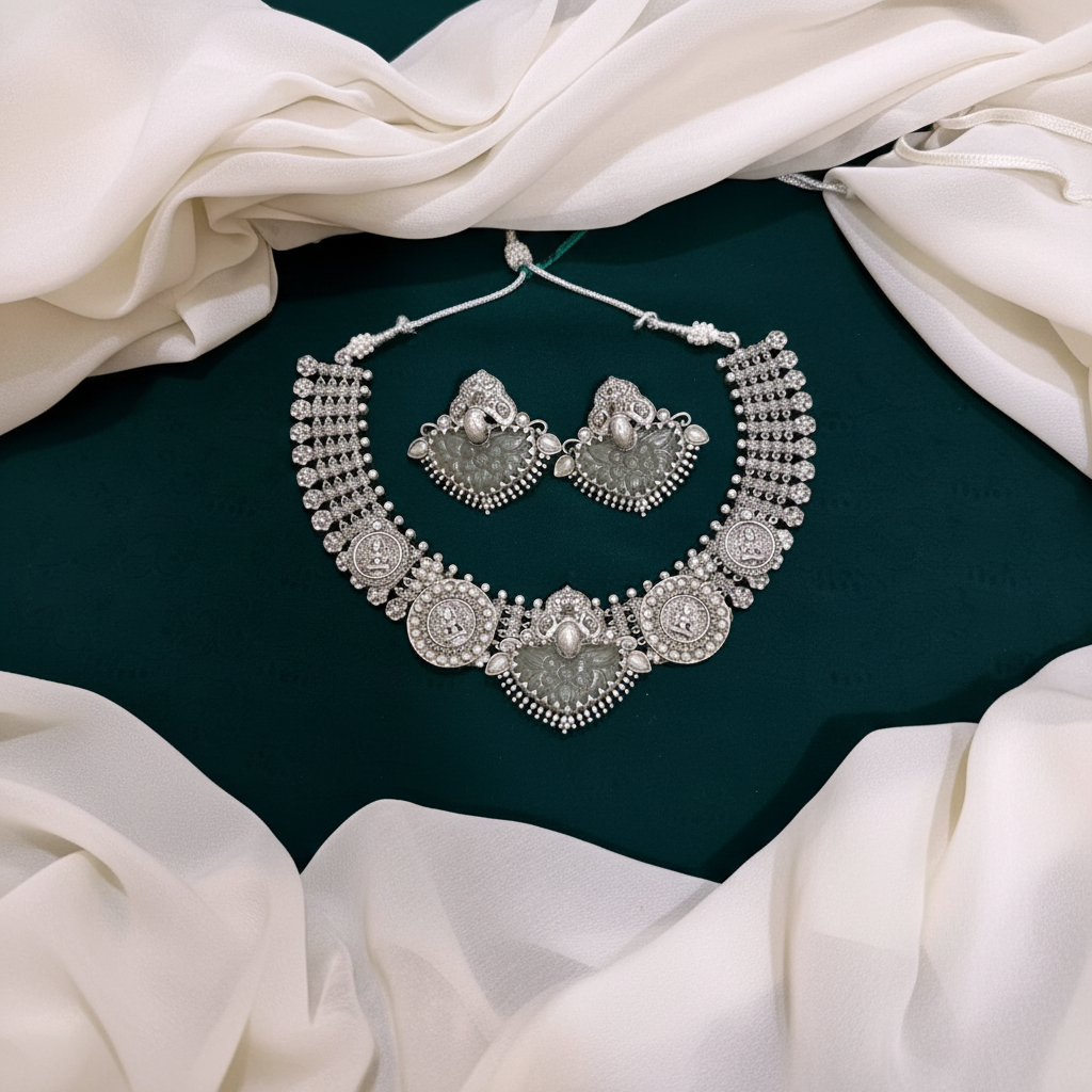Antique Necklace in Nakshi - NN00207
